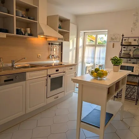 Apartment Gemuetliches Zuhause Auf Zeit Wustrow (Fischland)
